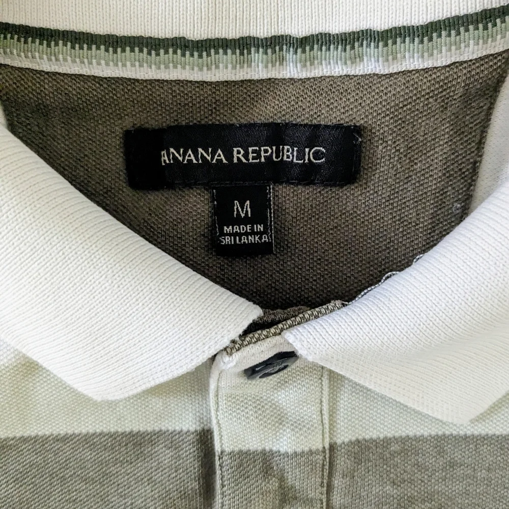 Banana Republic Men's Polo - size M